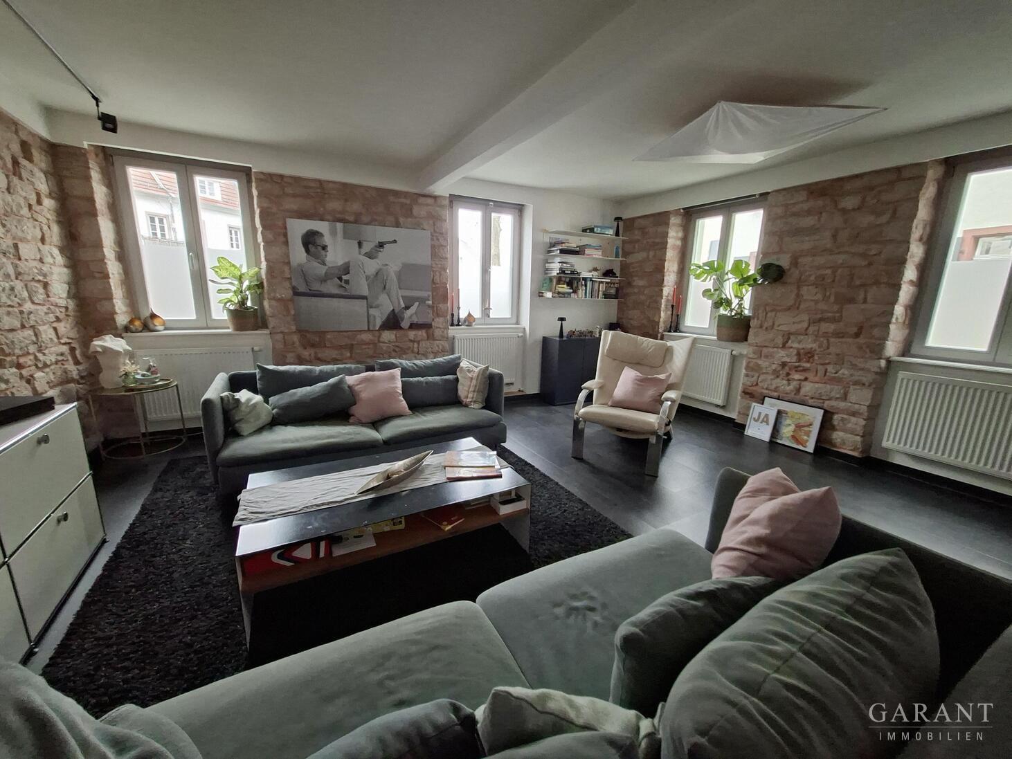 **WOW! Liebevoll und aufwändig saniertes Wohnhaus aus Baujahr 1834 in begehrter Wohnlage** – 69121 Heidelberg, 69121 Heidelberg – Vorschaubild 7