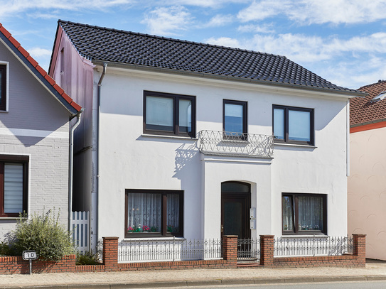 Gepflegtes Zweifamilienhaus mit Garten in Osterholz-Scharmbeck