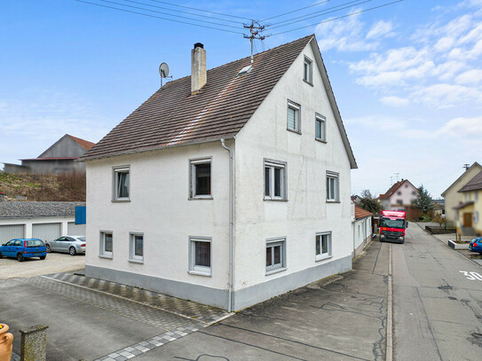 360° I Renditekracher mit 5,73 % - Gepflegtes 3-Familienhaus in Scheer