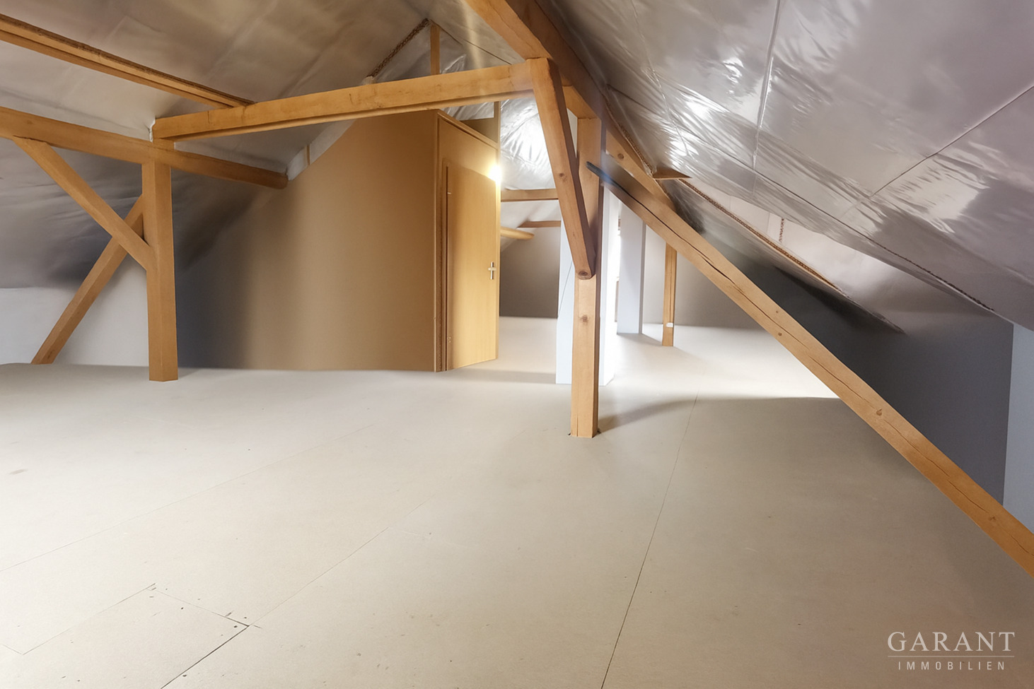Attraktives 2-Familienhaus in Egweil - Viel Potenzial für Investoren und Familien – 85116 Egweil, 85116 Egweil – Vorschaubild 5