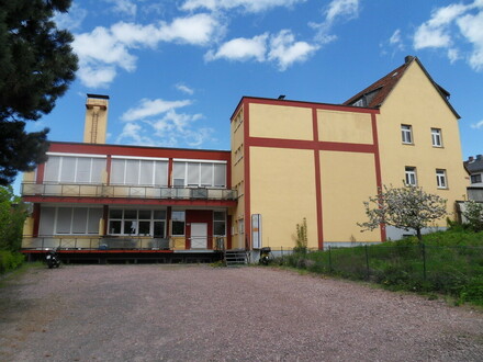 FOTO- UND VIDEOSTUDIO IN HAIBACH IM KELLERRAUM