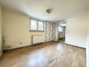 Charmante Hofreite mit zahlreichen Möglichkeiten bestehend aus großem Wohnhaus, Nebengebäude und Scheune – 55294 Bodenheim, 55294 Bodenheim – Vorschaubild 6