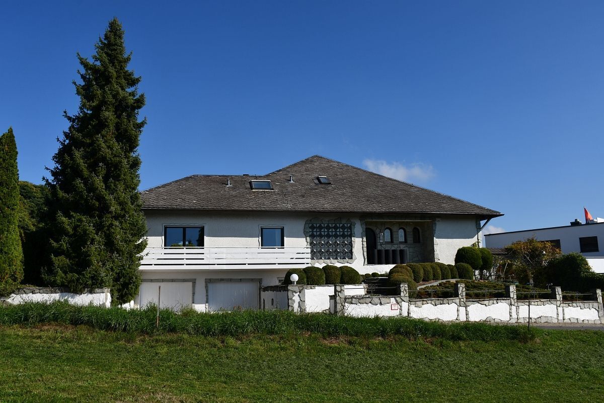 Wohnen wie im Urlaub – jeden Tag! Mediterrane Eleganz in exponierter Lage – 64407 Fränkisch-Crumbach, 64407 Fränkisch-Crumbach – Vorschaubild 3