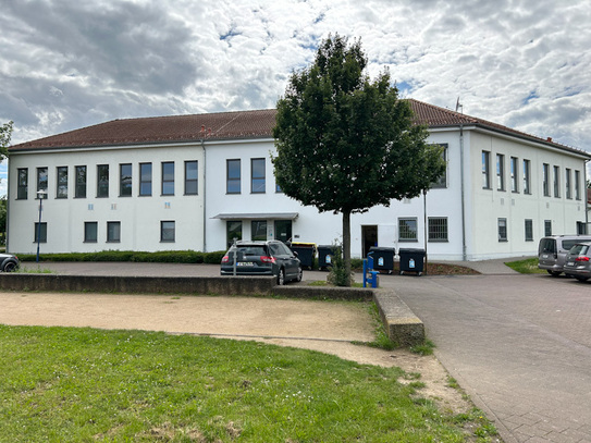 Moderne, barrierefreie Gewerbeeinheit/Praxis in Stadecken-Elsheim