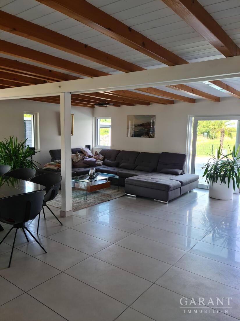 Villa mit Pool plus Showroom und komplett erneuerte Werkstatt – 77971 Kippenheim, 77971 Kippenheim – Vorschaubild 12