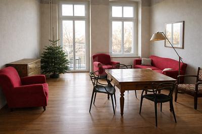 TEILMÖBLIERTER CHARMANTER ALTBAU - Photo 1