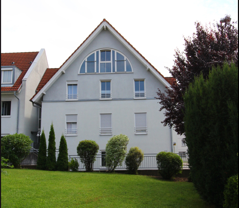 Schöne, helle 4 Zimmer Maisonette - Wohnung im Herzen von Altshausen