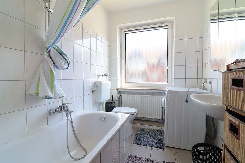 Burglesum / Großzügige 2-Zimmer-Wohnung mit Balkon - Photo 4