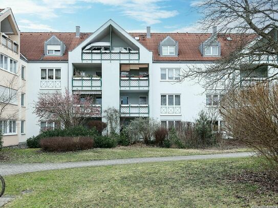 Zentrale 2-Zimmer-Dachgeschosswohnung mit Loggia