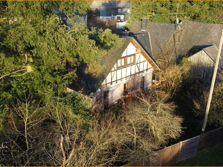 Ein-/-Mehrgenerationenhaus plus Grundstück zu erwerben. Bieterverfahren