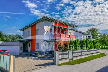 **Bezauberndes Einfamilienhaus mit modernem Komfort im Rosental (10 km von Klagenfurt)**