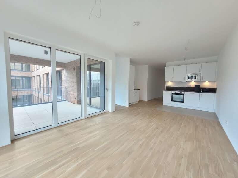 Sonne, Regen, Schnee - großzügige 2-Zimmerwohnung mit überdachter Loggia in den WeserHöfen - Photo 2