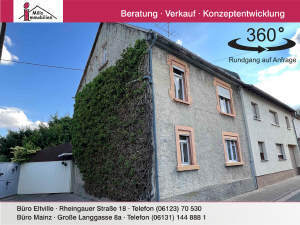 Romantische Hofreite in Wöllstein am Bachlauf