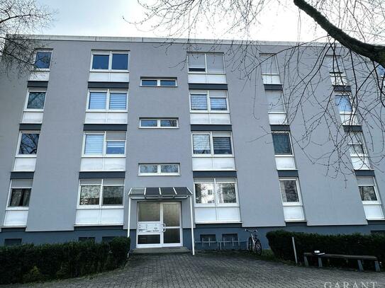 *** Moderne Erdgeschoss-Wohnung mit Terrasse und Garten in Mannheim-Vogelstang ***
