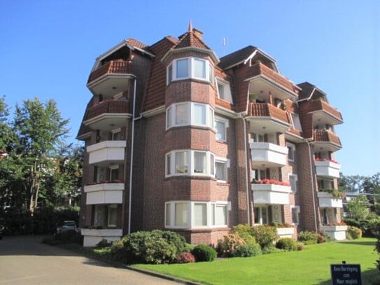 Döpker Haus! 3 ZKB Wohnung mit Balkon in 2. Reihe in Zentrumslage. Personenaufzug !