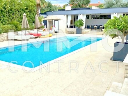 Traumvilla mit Pool und Blick auf´s Meer in Kroatien