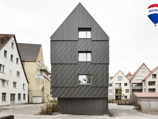 Geschäftshaus und Wohnhaus Top Lage an einer befahrenen Straße Sichtbarkeit garantiert