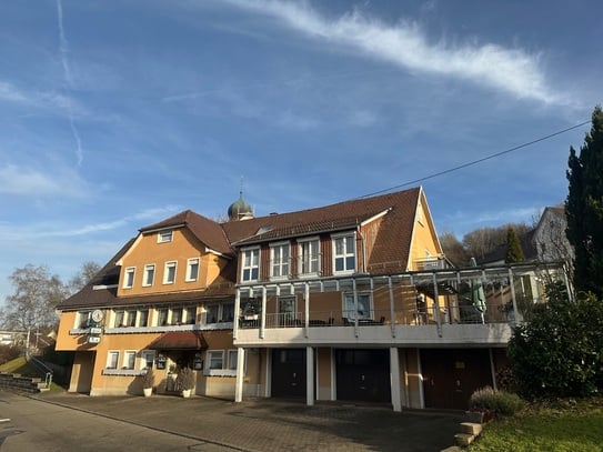 Traditionsgasthaus mit Fremdenzimmern und Wohnung im Kreis Tuttlingen