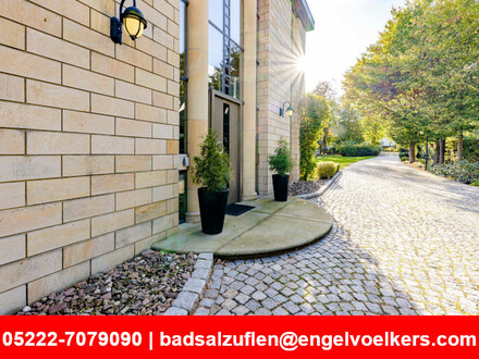 Imposantes Domizil in herrlicher Sonnenlage