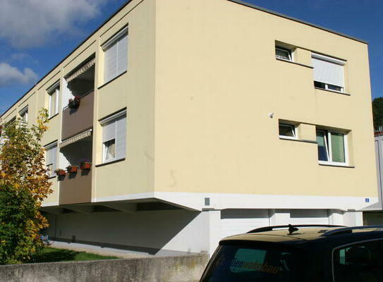 Sanierte 3 - Zimmer Wohnung mit Loggia in Pernitz