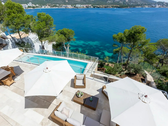Luxuriöse Villa in erster Meereslinie in Torrenova, Mallorca