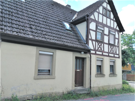 Sanierungsobjekt - Fachwerkhaus mit Scheune + Carport nahe Rothenburg ob der Tauber