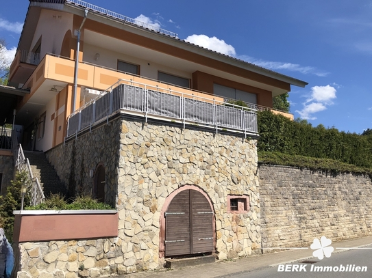 BERK Immobilien - Mehrfamilienhaus mit vielen Möglichkeiten - Selbstnutzer oder Kapitalanlage in Hardheim - Bretzingen