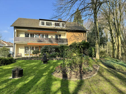 Herford - Großes Haus mit großem Garten