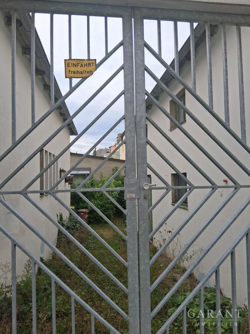Mehrfamilien-Stadthaus in guter Lage im Zentrum von HOF ! – 95028 Hof, 95028 Hof – Vorschaubild 10