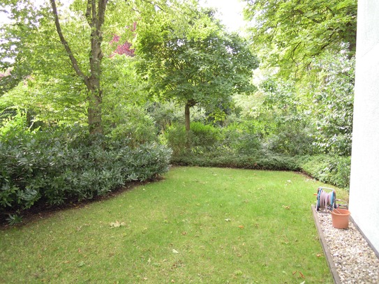 * Traumhafte 3-Zi.- Gartenwohnung mit 250m² Garten * VB 749000€