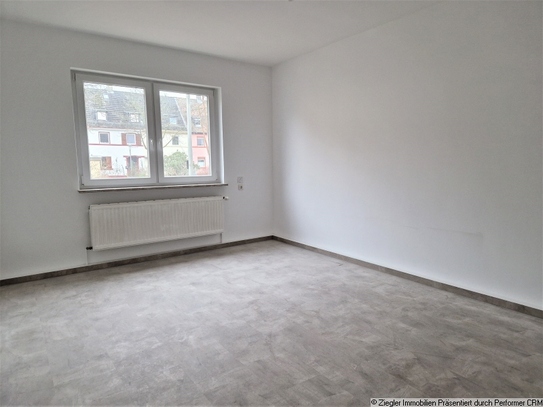 Neu renovierte Wohnung in Mannheim-Käfertal - 303937