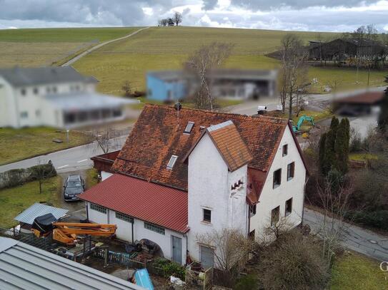 Wohnhaus mit Werkstattfläche und Trafohaus in verkehrsgünstiger Lage!