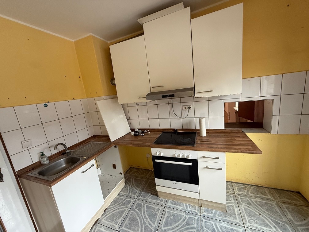 Wohn-und Geschäftshaus mit Entwicklungspotential in zentraler Lage von Großkarolinenfeld! – 83109 Großkarolinenfeld, 83109 Großkarolinenfeld – Vorschaubild 15
