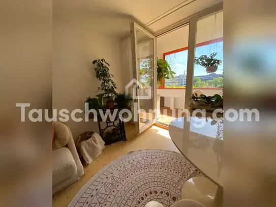 [TAUSCHWOHNUNG] Wohnung mit großem Balkon und Alpenblick