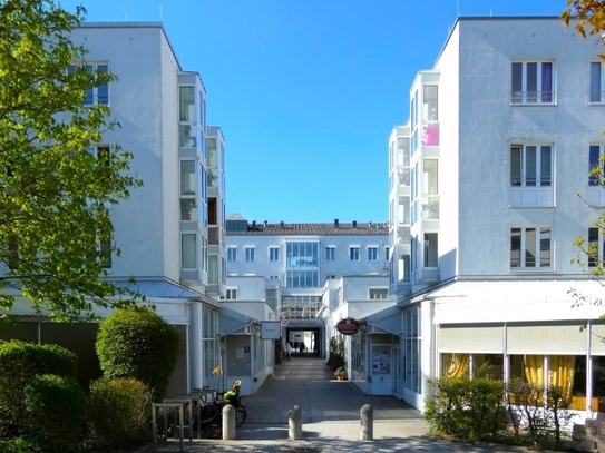 Vielseitiges Erdgeschoss-Büro im Münchner Süden