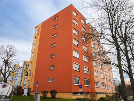 Nähe Freibad & Neckar: zentrale Wohnlage in HN, Aufzug, Süd-Ost-Balkon für Paare & junge Familien