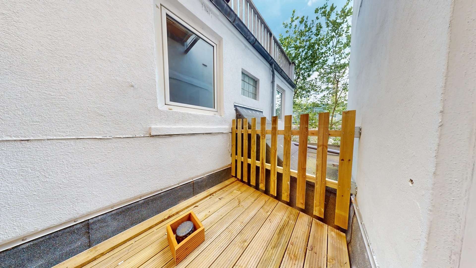 Schwachhausen/ renovierte 2-Zimmer-Wohnung mit Terrasse - Photo 3