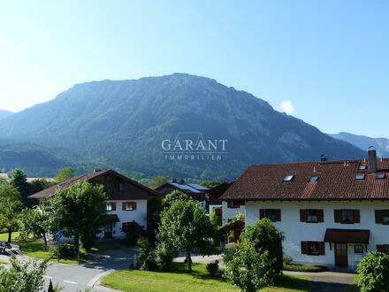 Rarität im Chiemgau: Exklusive 3 Zimmer-Wohnung im (sport-)bekannten Urlaubsort Ruhpolding!