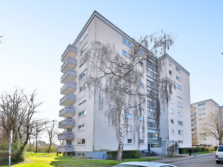 Perfektes Wohnen in Ettlingen West: Großzügige 2,5-Zimmerwohnung mit Balkon und Garage!