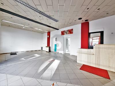 FRISEUR, VERKAUF, BÜRO UND VIELES MEHR