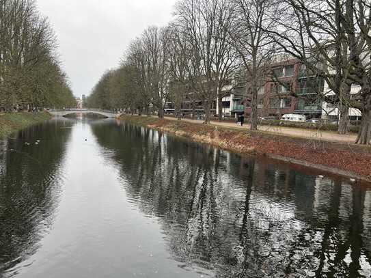 Exklusive Wohnung am Clarenbachkanal in Köln-Lindenthal