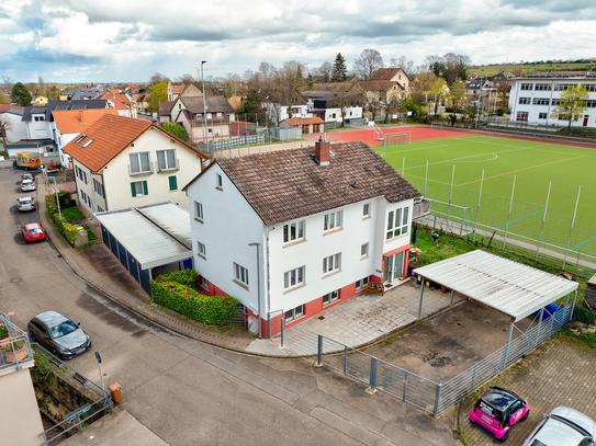 Attraktive Immobilienanlage: Zwei Mehrfamilienhäuser provisionsfrei zu verkaufen