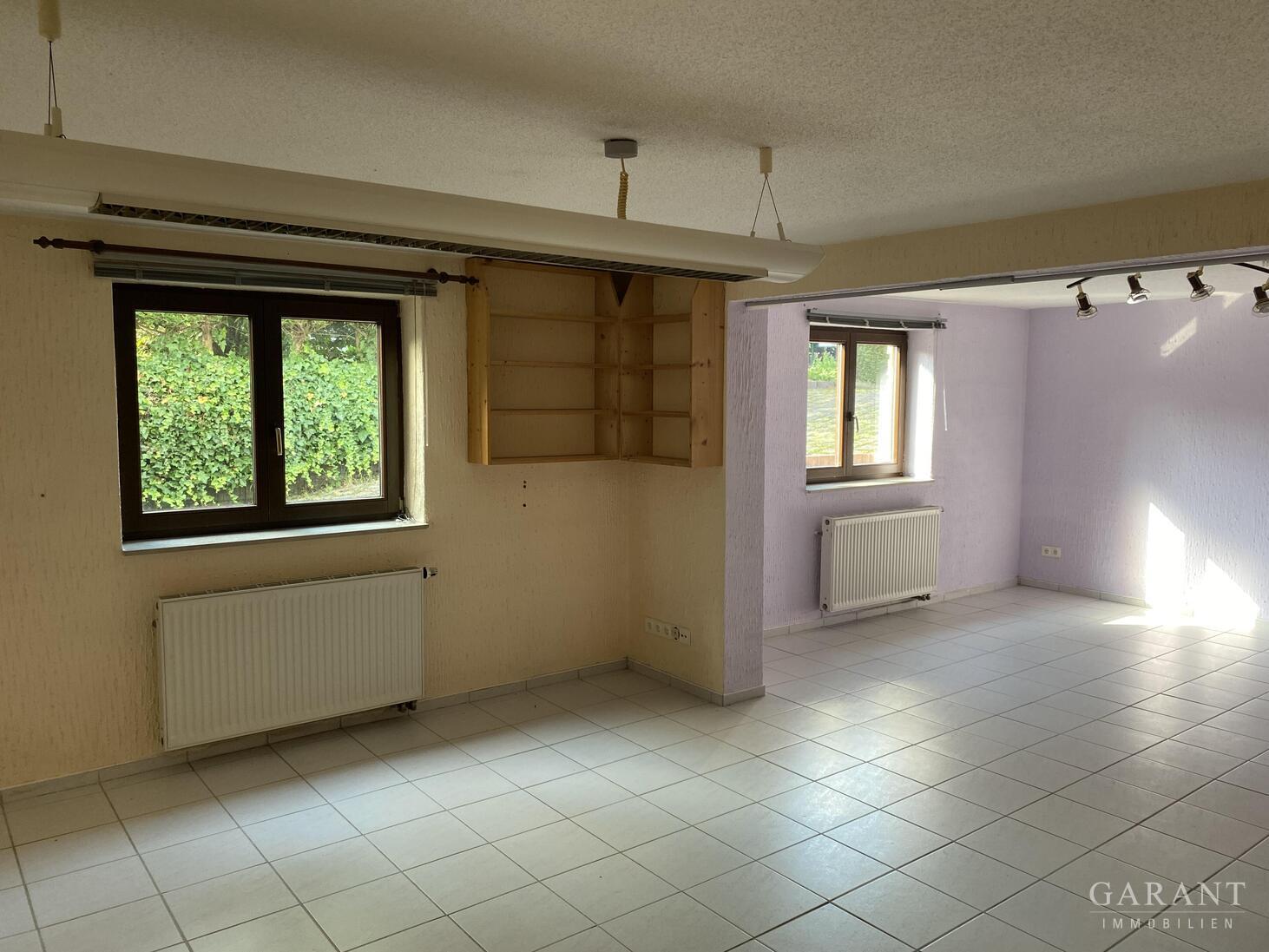 Großzügiges Zweifamilienhaus mit Wintergarten, Sauna, zwei Kaminen, Garage und schönem Grundstück – 04683 Ammelshain, 4683 Ammelshain – Vorschaubild 14