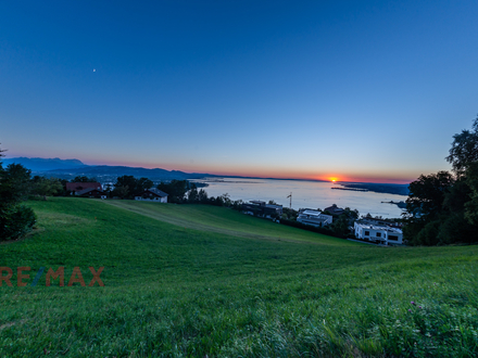 Ein Tanz der Sonne auf dem See - Exklusives Wohnen mit unverbaubarem Panorama