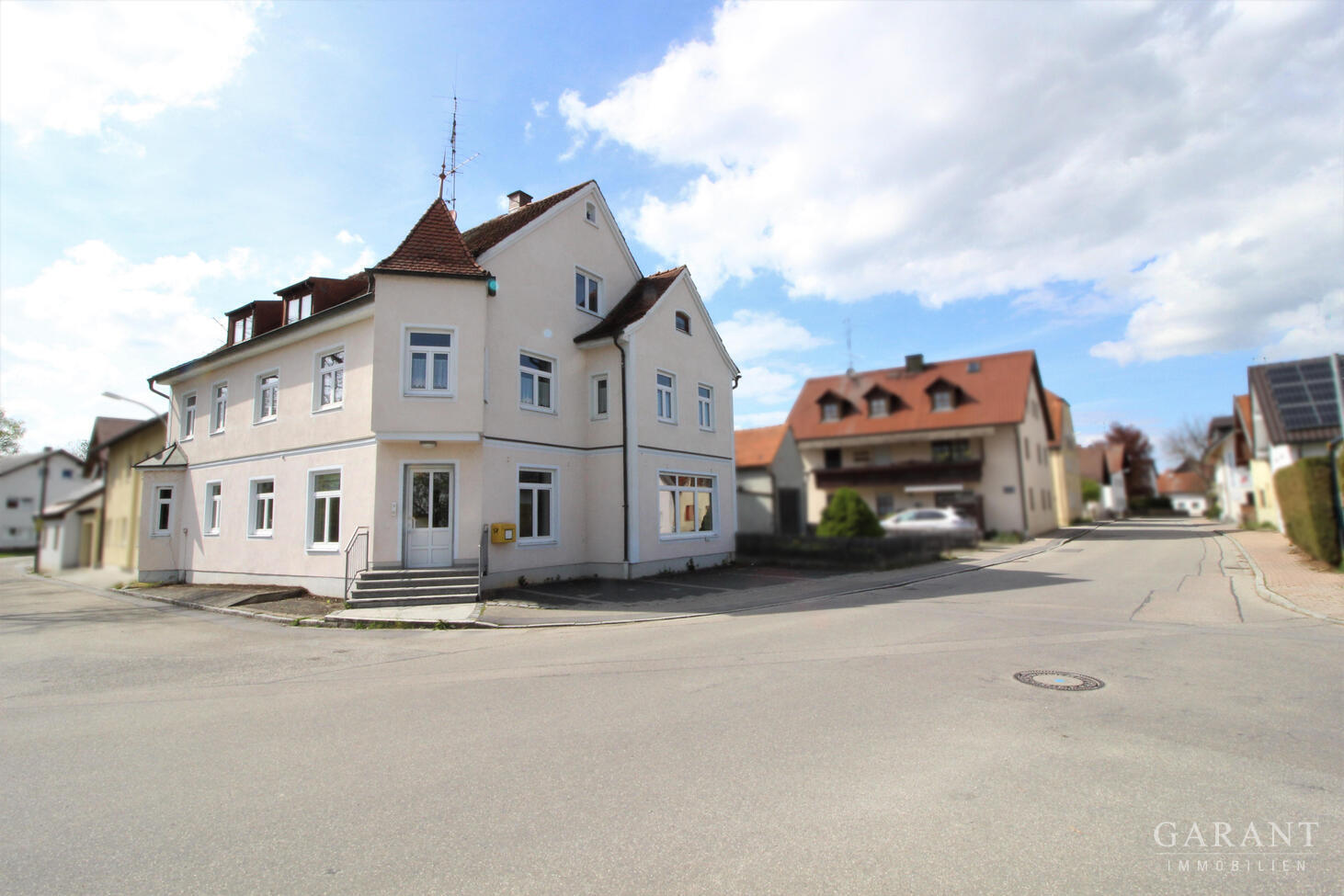 Variabeles, markantes Wohn- und Geschäftshaus in Langenpreising zu verkaufen! – 85465 Langenpreising, 85465 Langenpreising – Vorschaubild 3