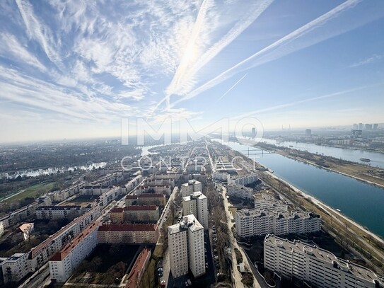 DANUBEFLATS: Top-Neubau Erstbezug 40. Stock mit tollem Balkon & Traumblick, Gym, Pool, Saunas, uvm.