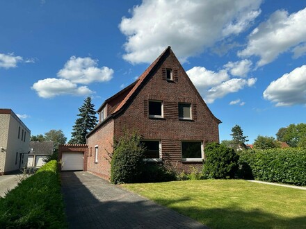 Bürgerfelde! Einfamilienhaus mitten im Grünen!