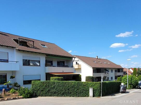 !!! Tolle 4 Zimmer-Erdgeschoss-Wohnung mit Terrasse und Balkon !!!