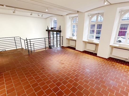Kreative Laden- oder Büroeinheit im Künstlerviertel Maxvorstadt