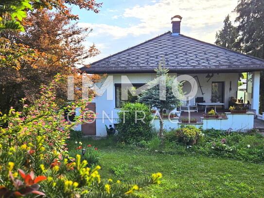 Neuer Preis!! Geräumiger Bungalow mit "Wohnkeller" auf traumhaftem Eigengrund in ruhiger Lage